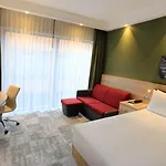 Отель Hampton By Hilton Old Town 3*