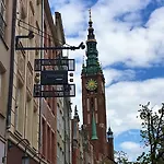 Отель Hampton By Hilton Old Town 3*