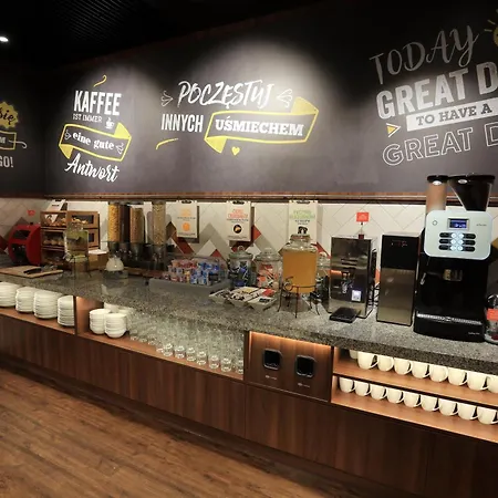 Hampton By Hilton Old Town