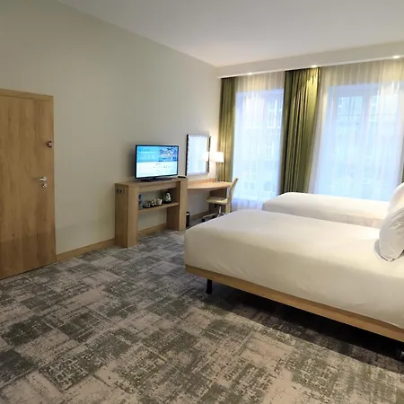 Hampton By Hilton Old Town 3*