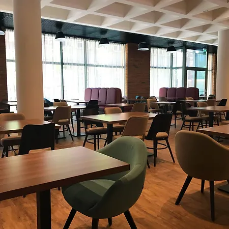 Hampton By Hilton Old Town Hotel 3*