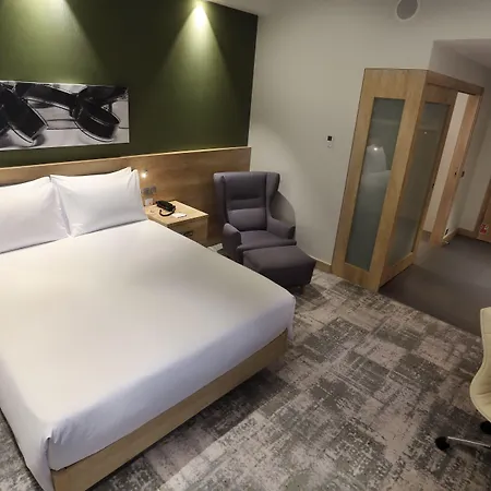 Hampton By Hilton Old Town Hotel