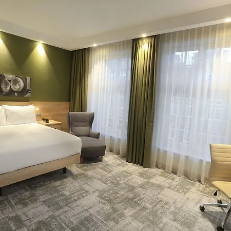 Hampton By Hilton Old Town Szálloda
