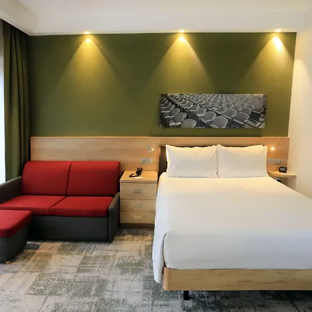 Hampton By Hilton Old Town