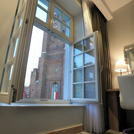 Hampton By Hilton Old Town מלון גדנסק