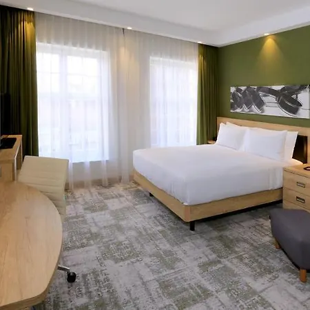 Hampton By Hilton Old Town 3*