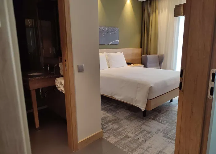 Hampton By Hilton Old Town